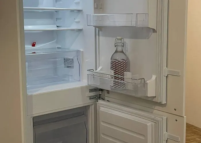 Shared At Heumarkt, City Center Apartment *