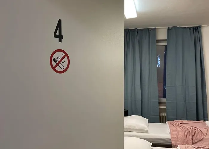 Shared At Heumarkt, City Center Apartment