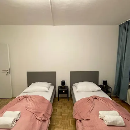 Shared At Heumarkt, City Center Appartement *