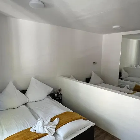 Shared At Heumarkt, City Center קלן