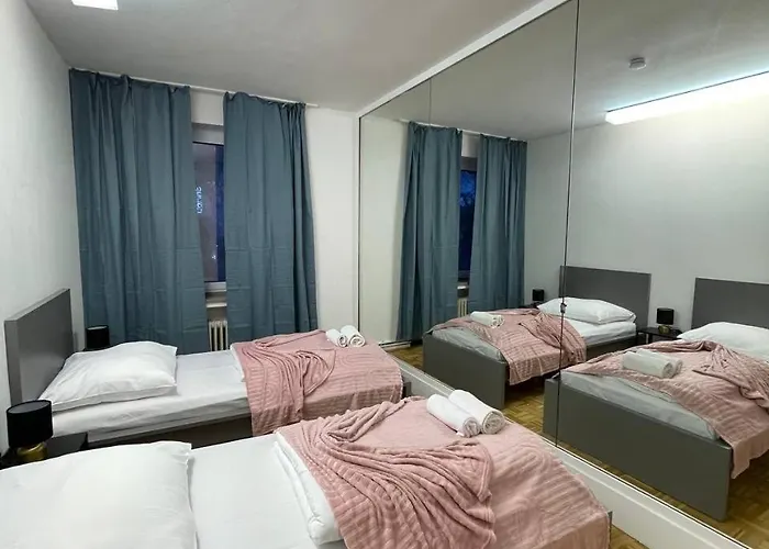 Shared At Heumarkt, City Center Apartament *